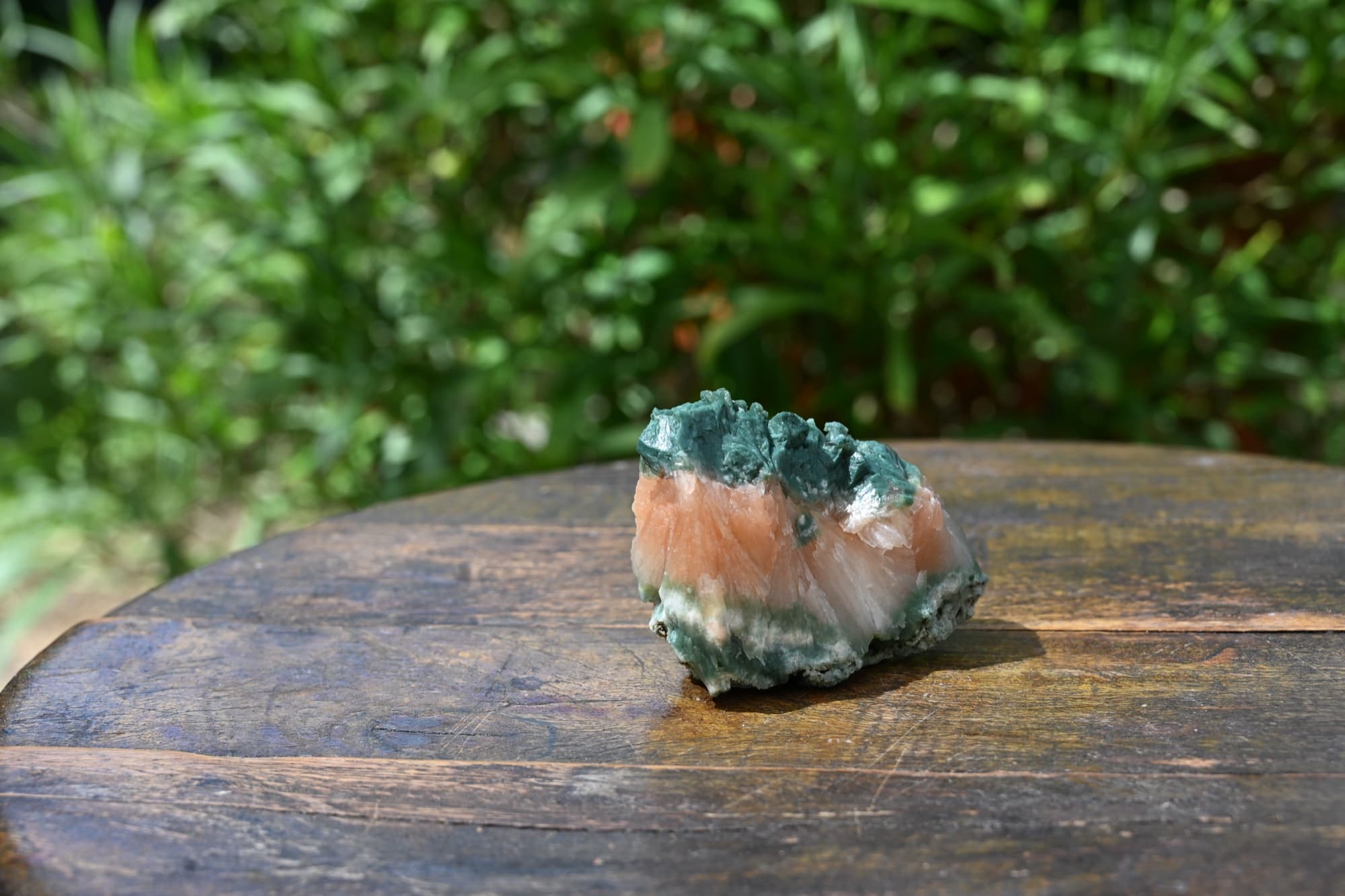 Stilbite and Celadonite on Basalt Matrix — view 17