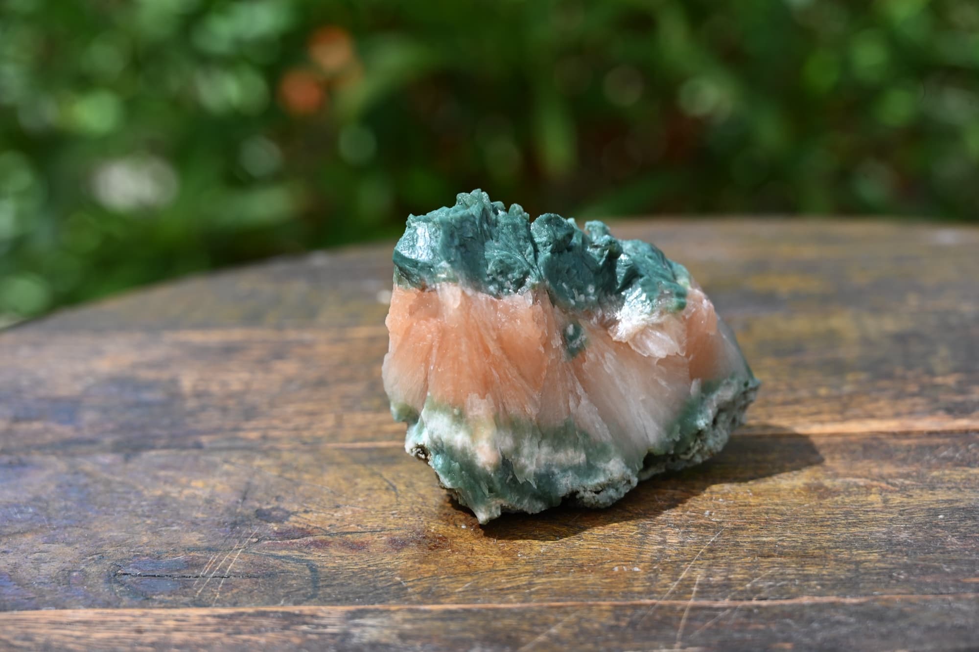 Stilbite and Celadonite on Basalt Matrix — view 21