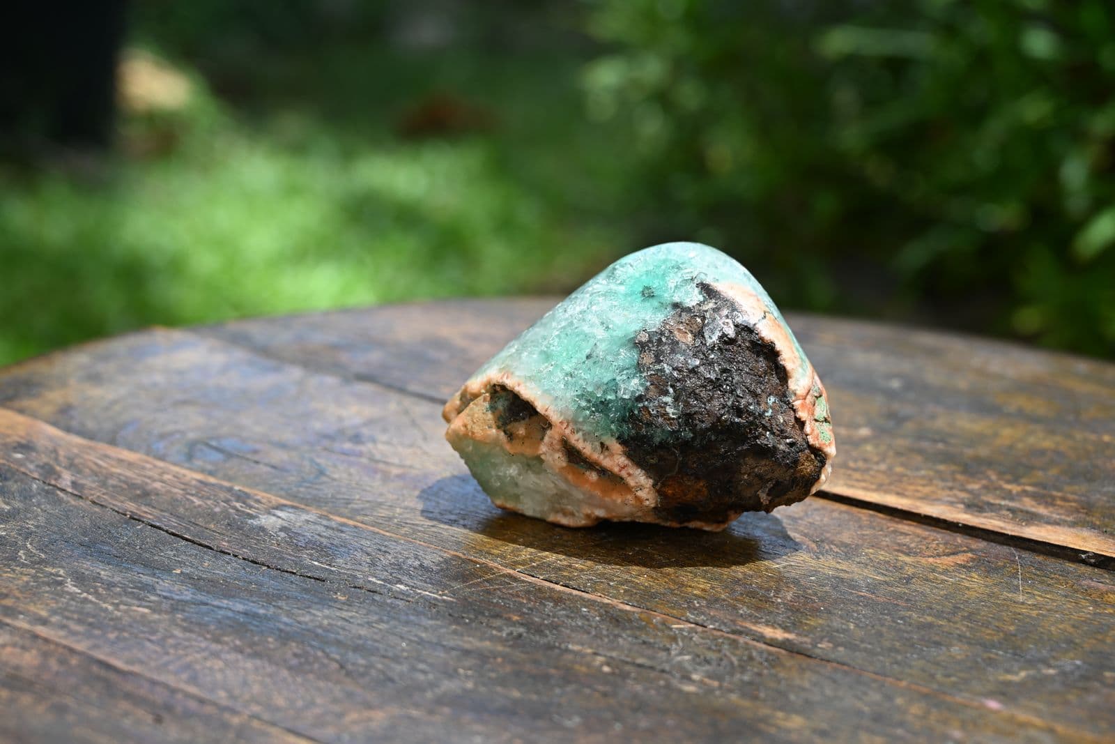 Celadonite-Tinted Chalcedony Nodule on Basalt — view 11