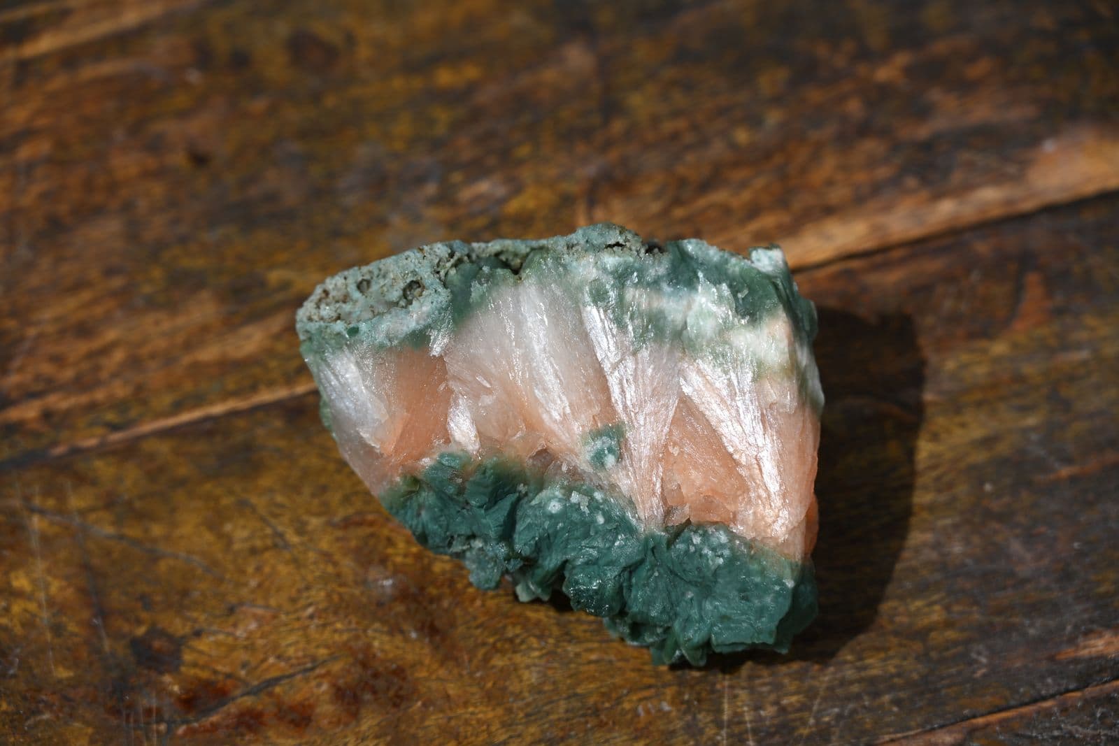 Stilbite and Celadonite on Basalt Matrix — view 10
