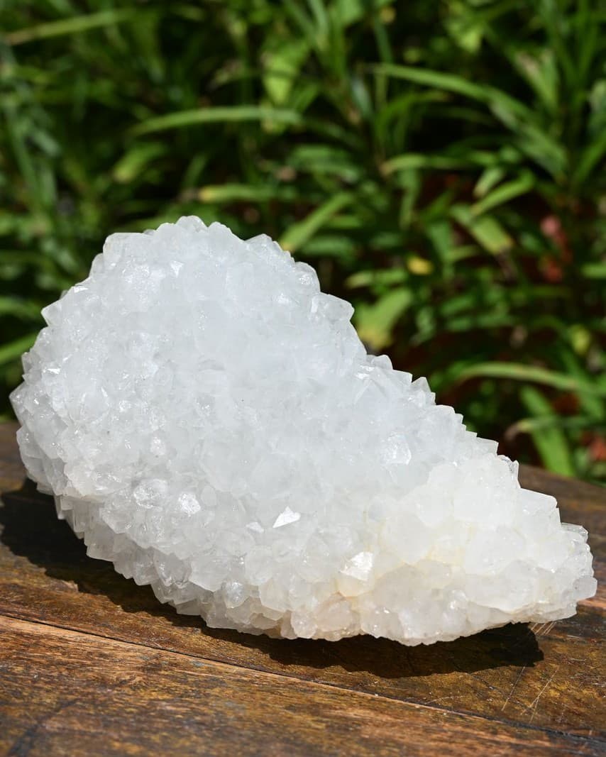 Stalactitic Druzy Quartz with Symmetrical Tube Cavity